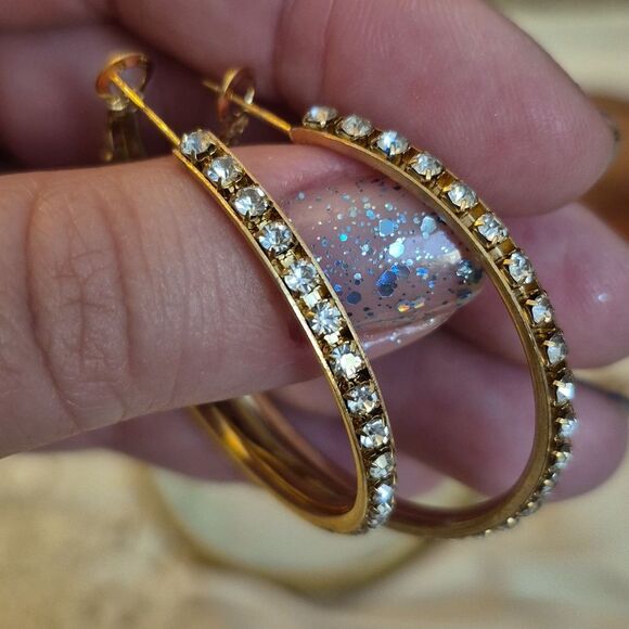 💲6️⃣ Bundled ✔️Elegant Gold Hoop Earrings - Picture 1 of 5